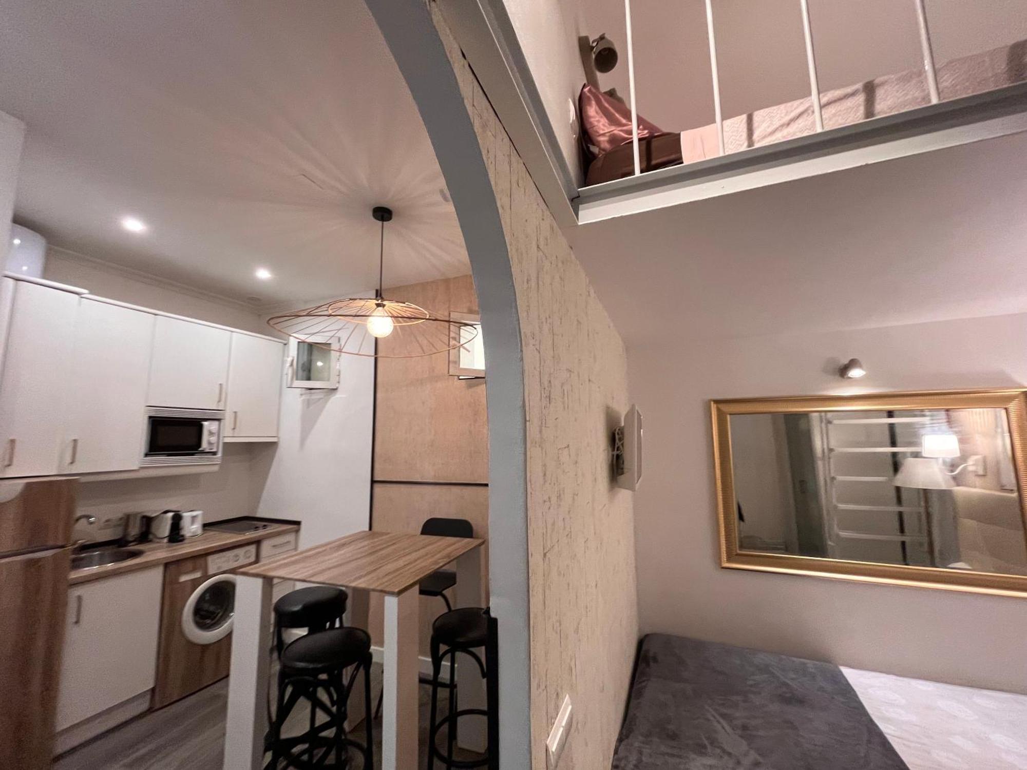 Car44 Centro Madrid Apartment Exterior photo