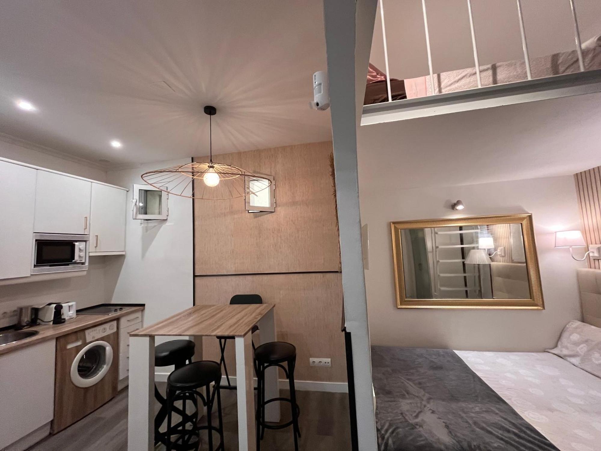 Car44 Centro Madrid Apartment Exterior photo